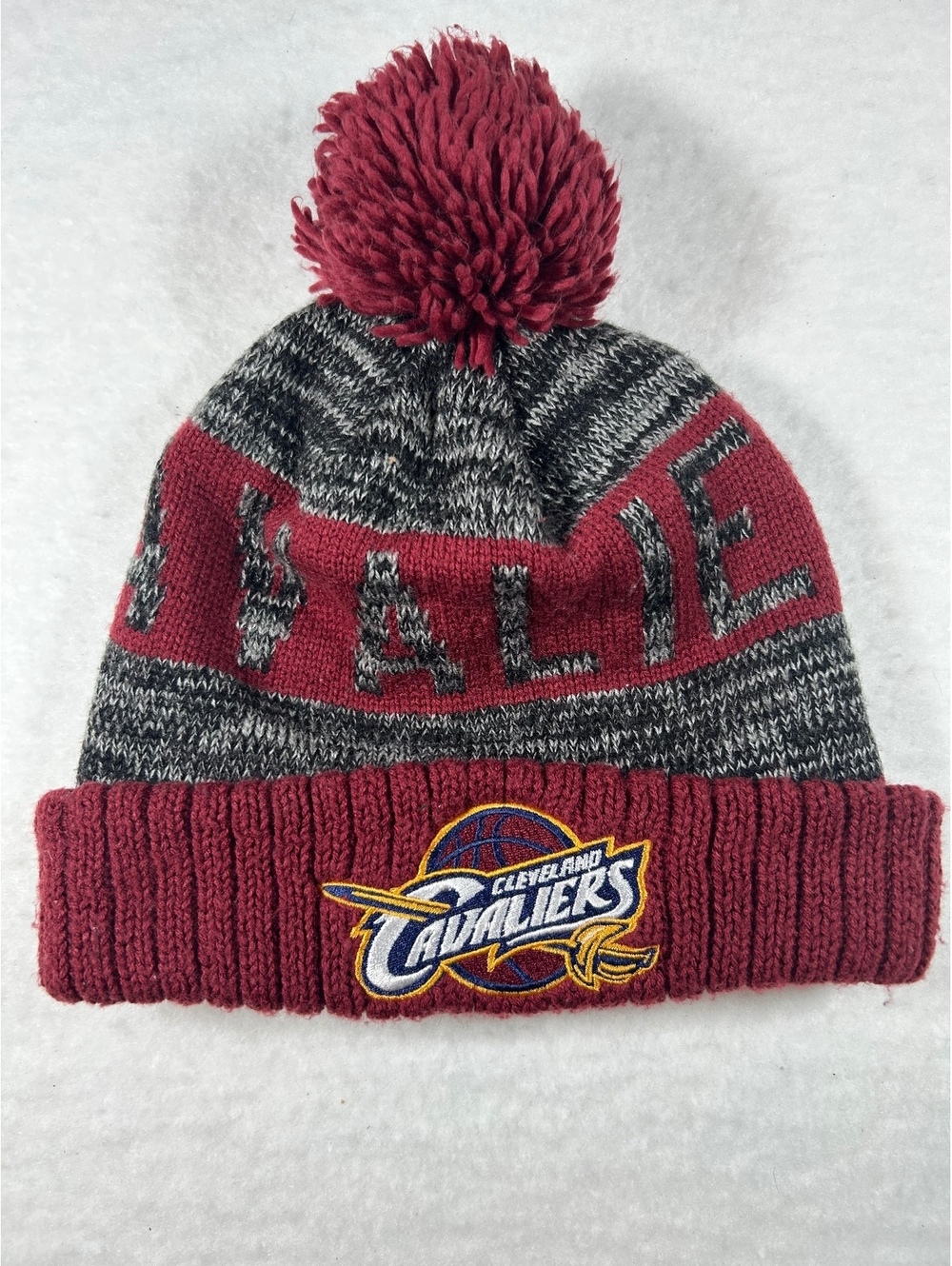 Mitchell & Ness Cleveland Cavaliers Pom Pom Beanie Hat